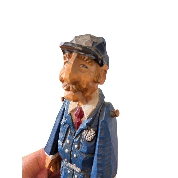 Vintage David Frykman 2002 Figurine Collection Long Arm Of The Law - Picture 5 of 12